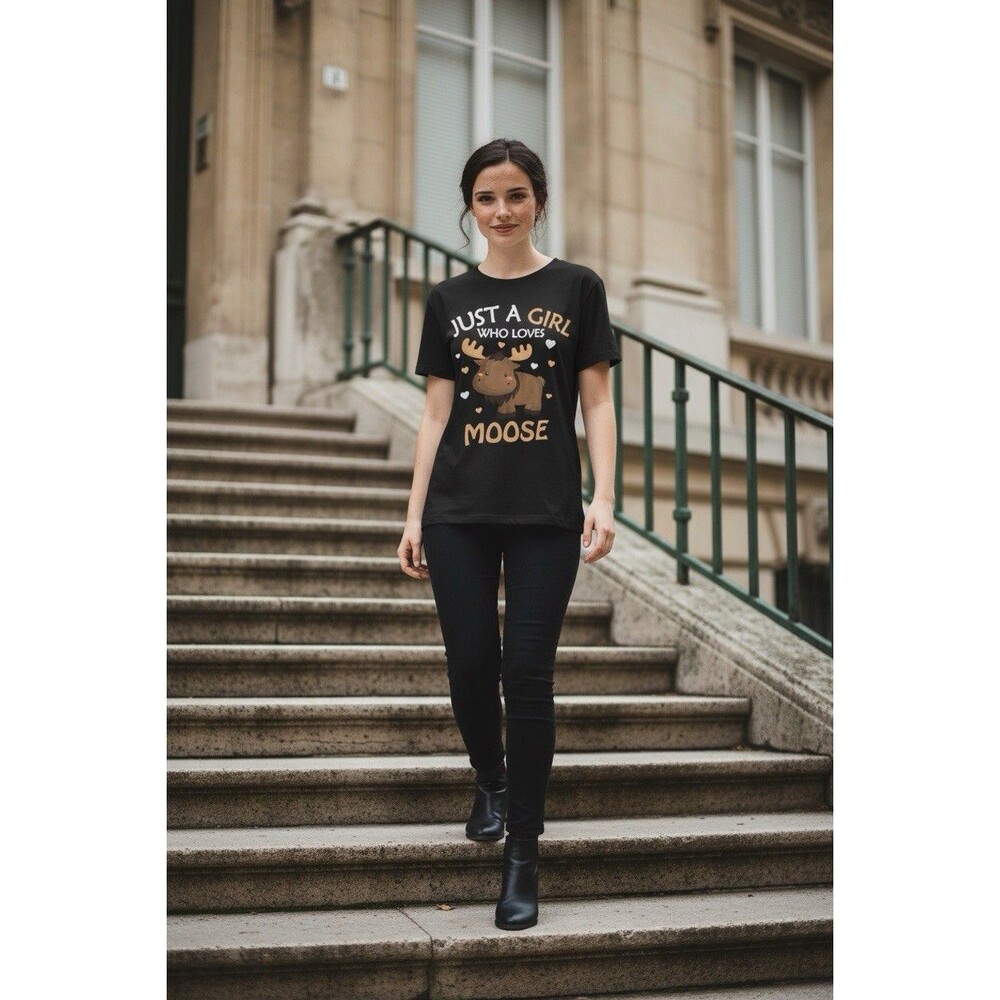 Black Graphic Women’s T-Shirt Size Medium Just A Girl Who Loves Moose Cartoon